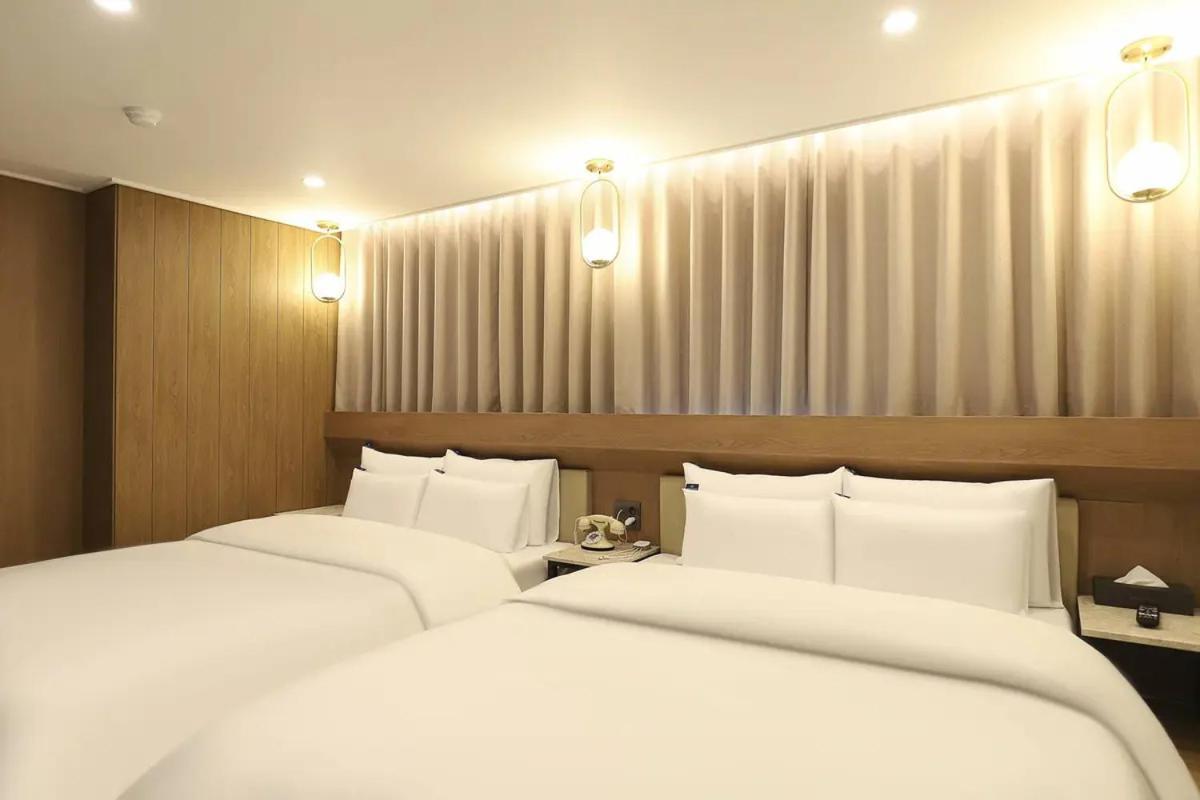 Rosy Hotel Чхонджу Екстер'єр фото