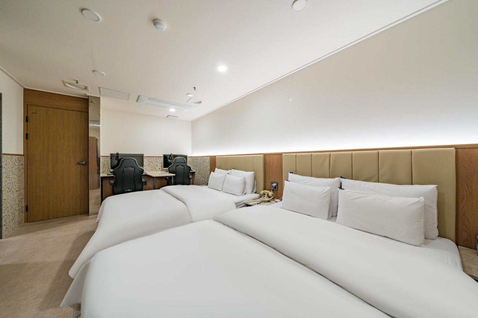Rosy Hotel Чхонджу Екстер'єр фото