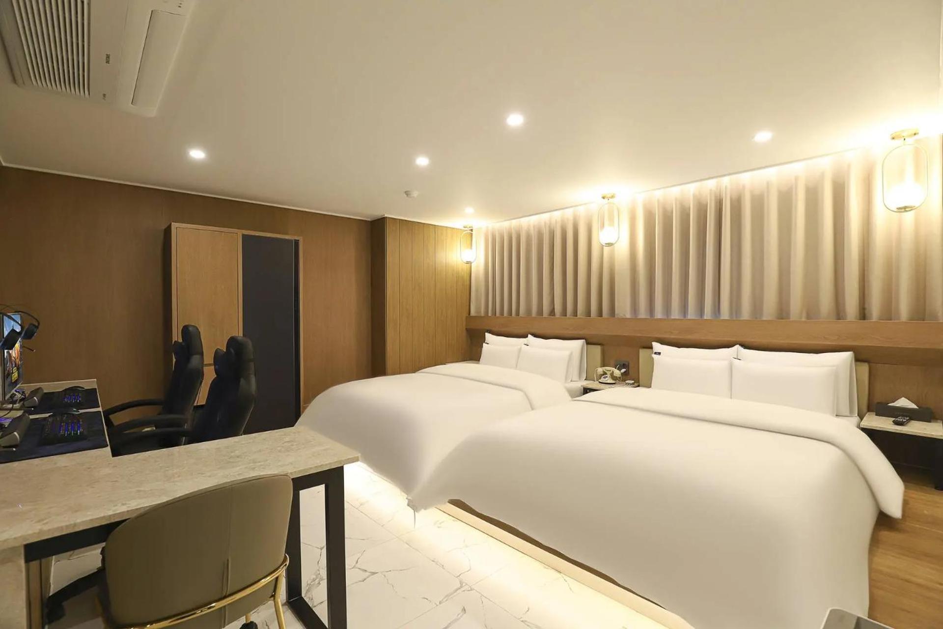 Rosy Hotel Чхонджу Екстер'єр фото